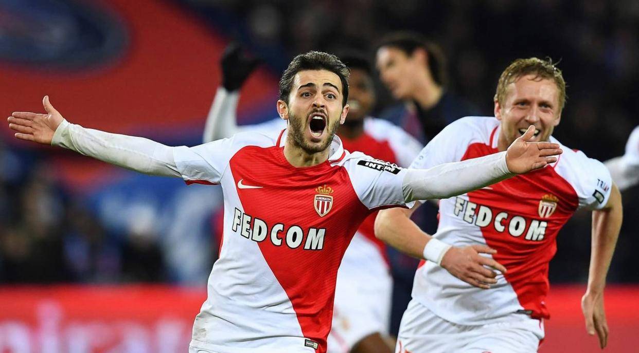 关于拜仁慕尼黑训练开放日；转会期绝杀压哨引欢呼；欧篮联在即；高层口径保持一致的信息